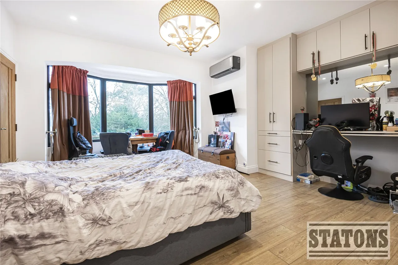 Friern Barnet Lane, Whetstone, London, N20 0NN, photo 19