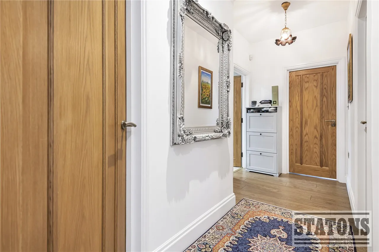 Friern Barnet Lane, Whetstone, London, N20 0NN, photo 16