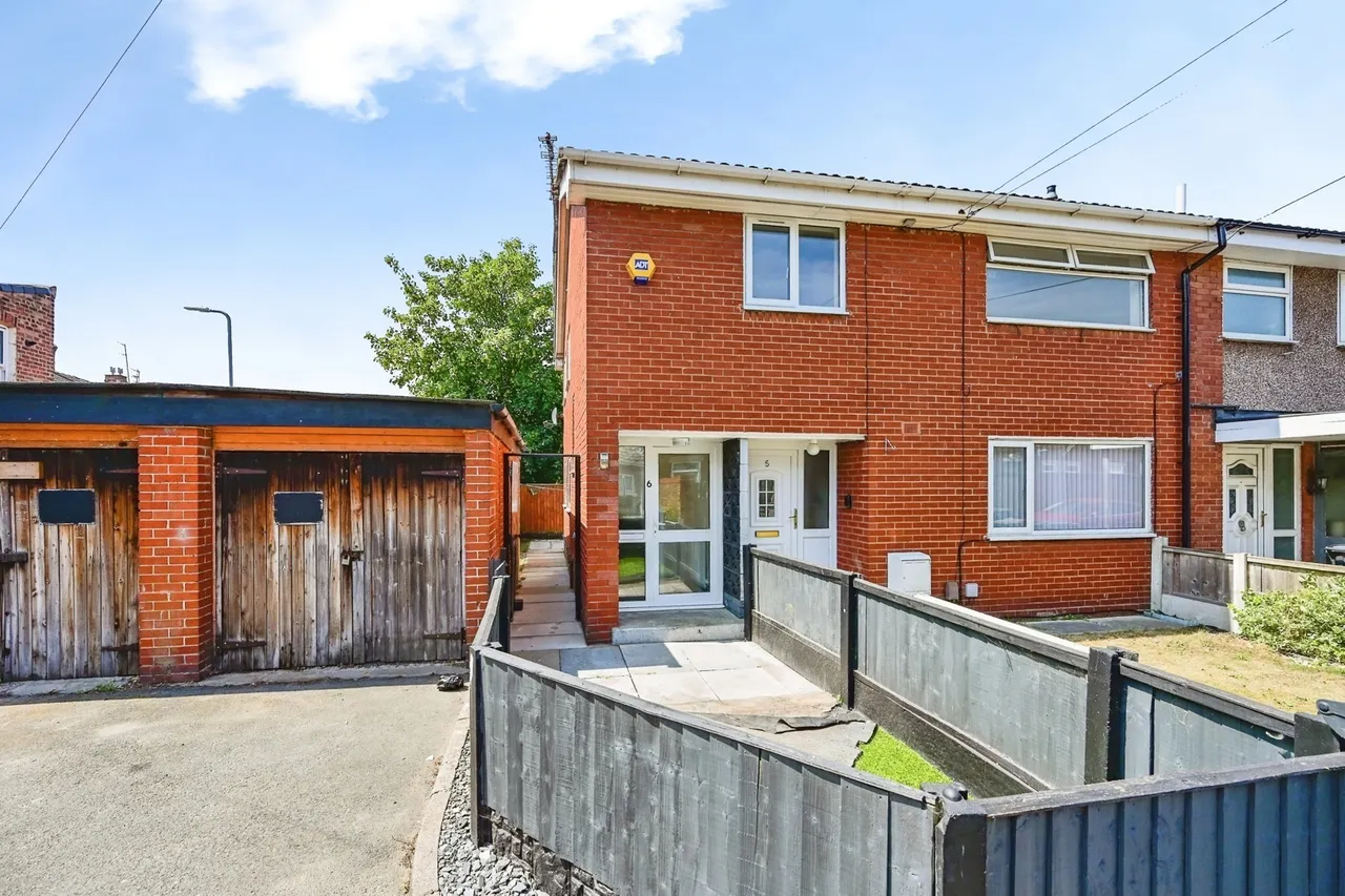 Midland Terrace, Liverpool, L22, photo 2