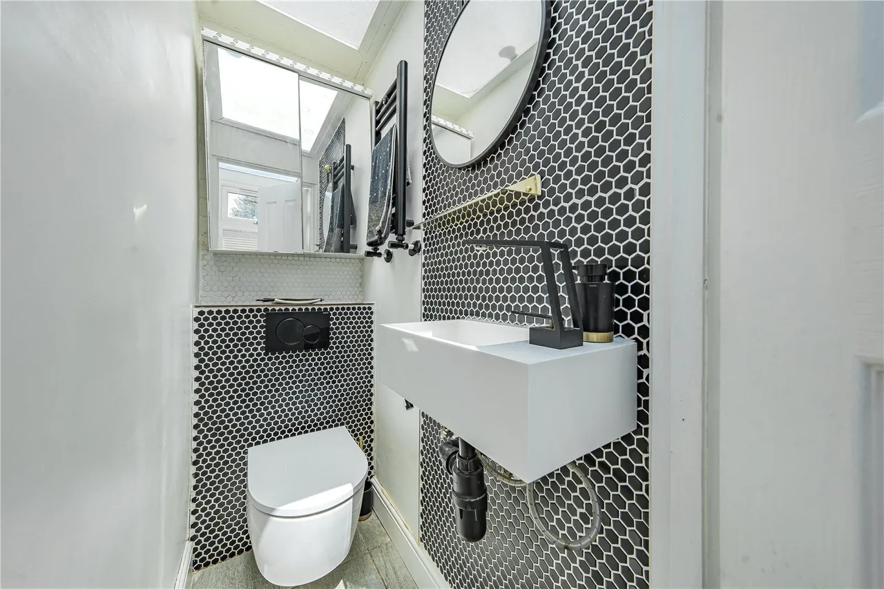 Coleridge Way, West Drayton, UB7, photo 11
