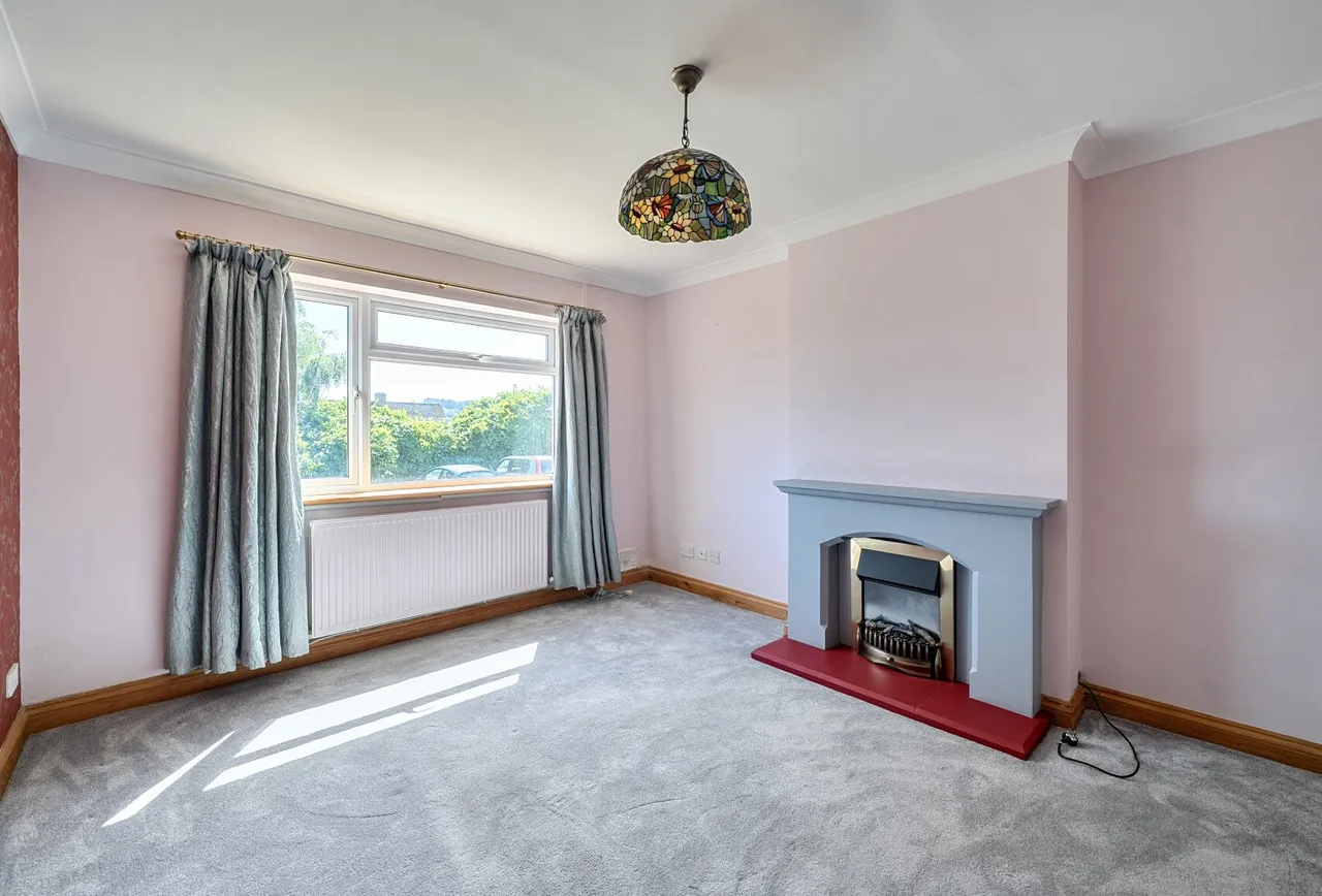 Devereaux Crescent, Gloucestershire, Ebley, GL5 4PX, photo 3