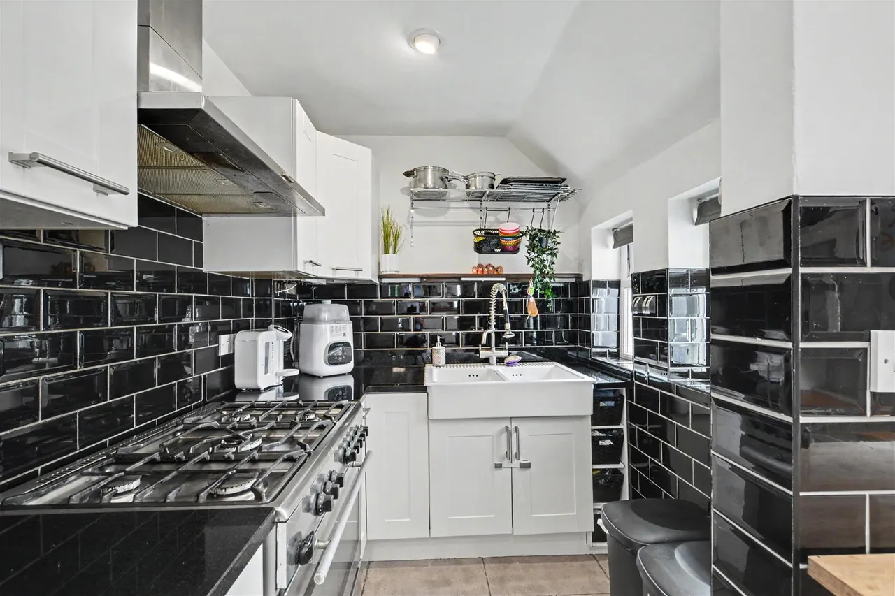 Ormonde Terrace, Sherwood, NG5, photo 9