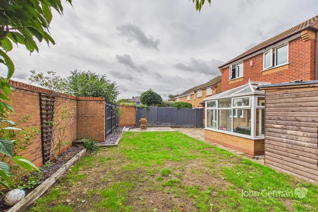 Aintree Close, Branston, photo 20