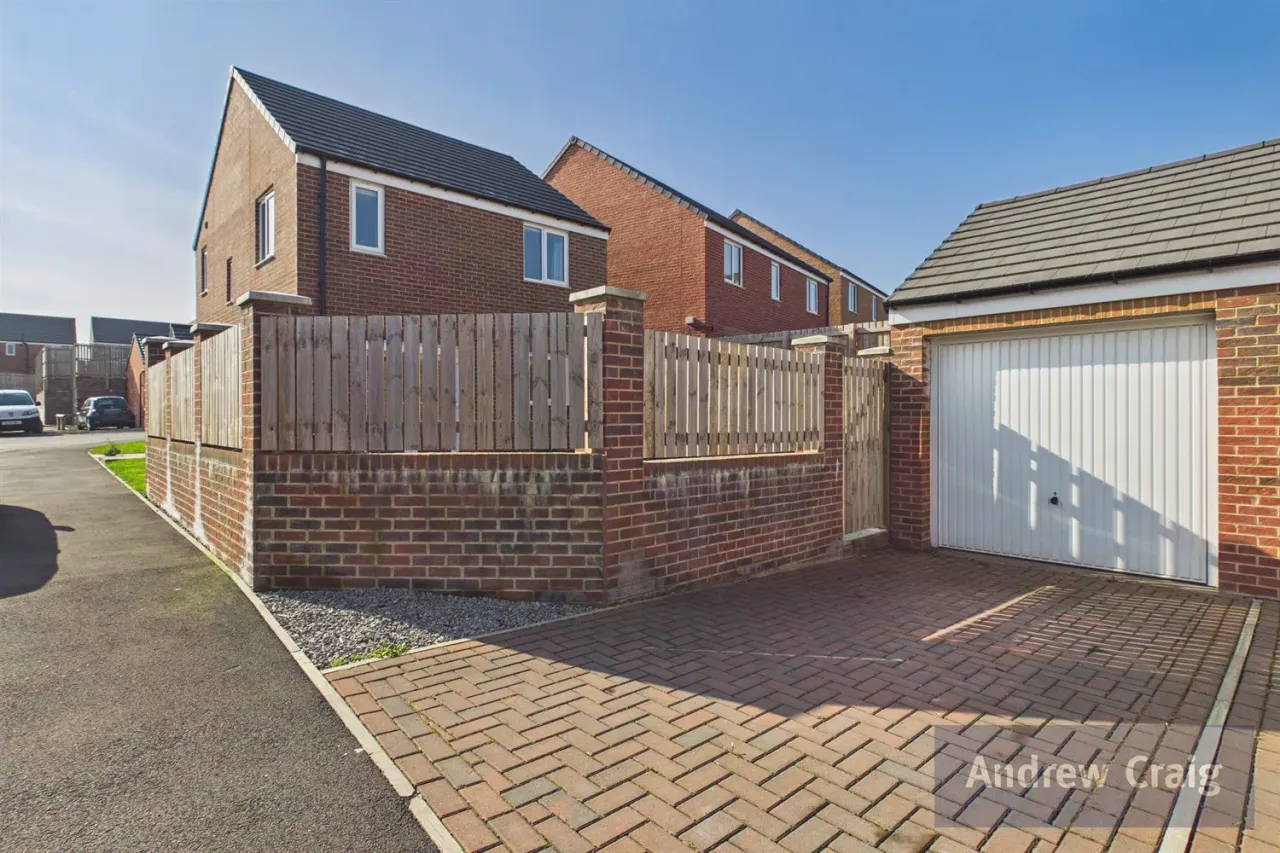 Plantain Close, Sunderland, SR3, photo 18