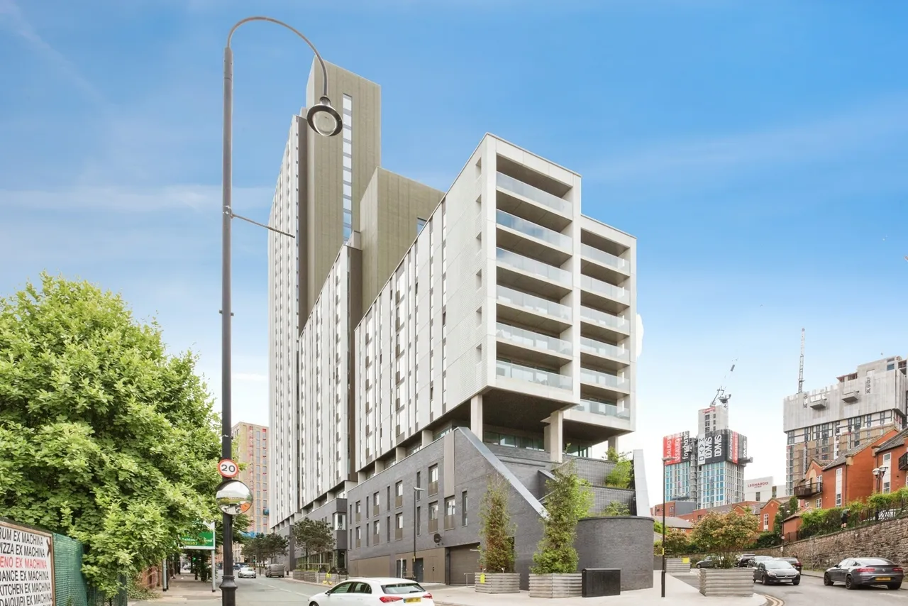 2 bed flat for sale, Store Street, Manchester, M1