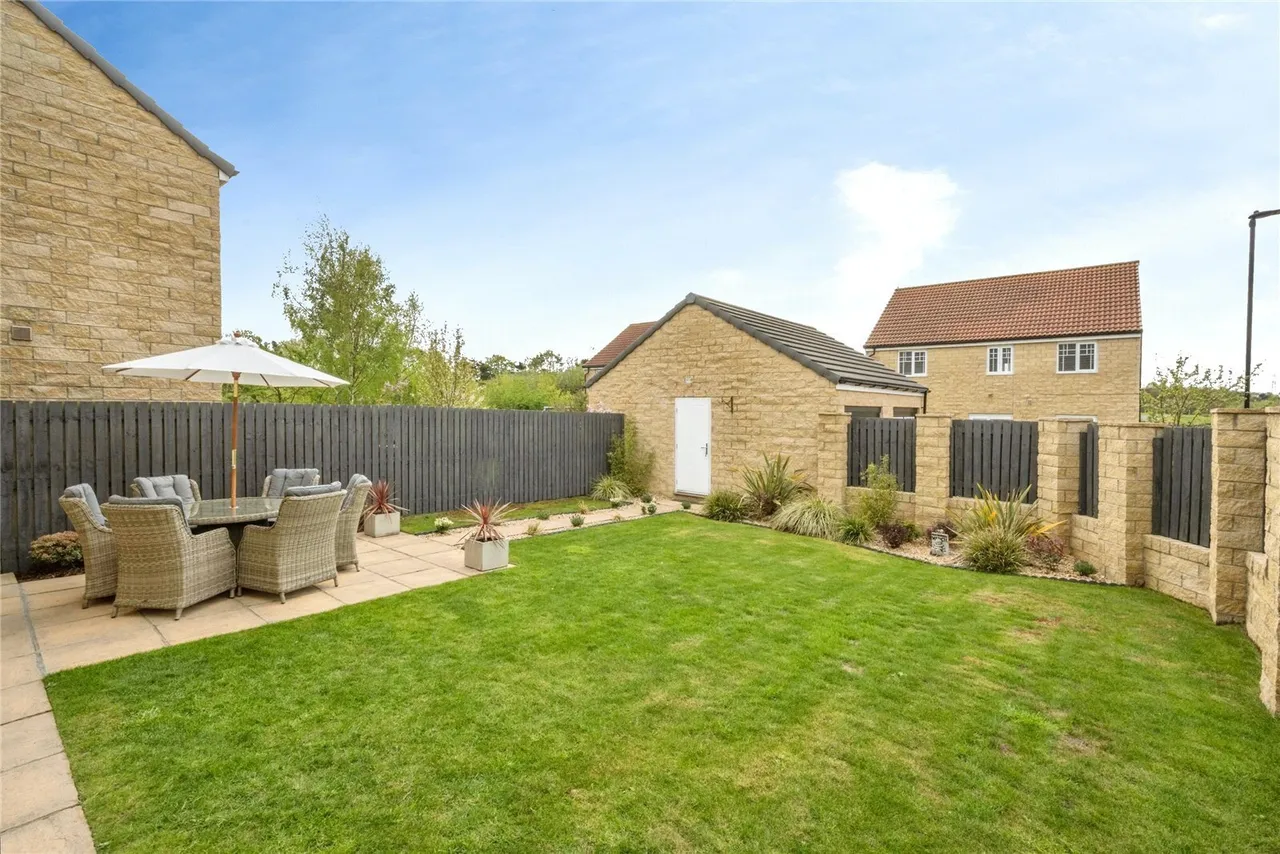 Fillies Avenue, Doncaster, South Yorkshire, DN4, photo 33