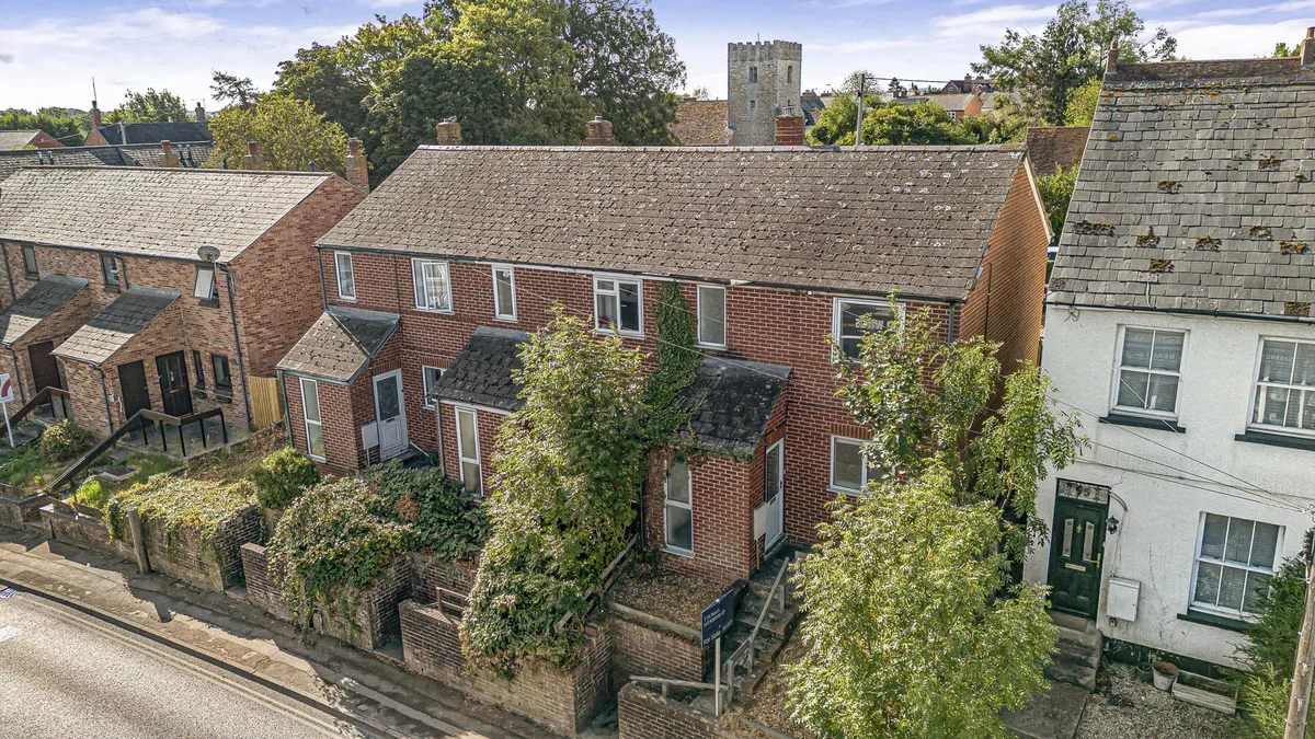 2 bed house for sale, Broadway, Didcot