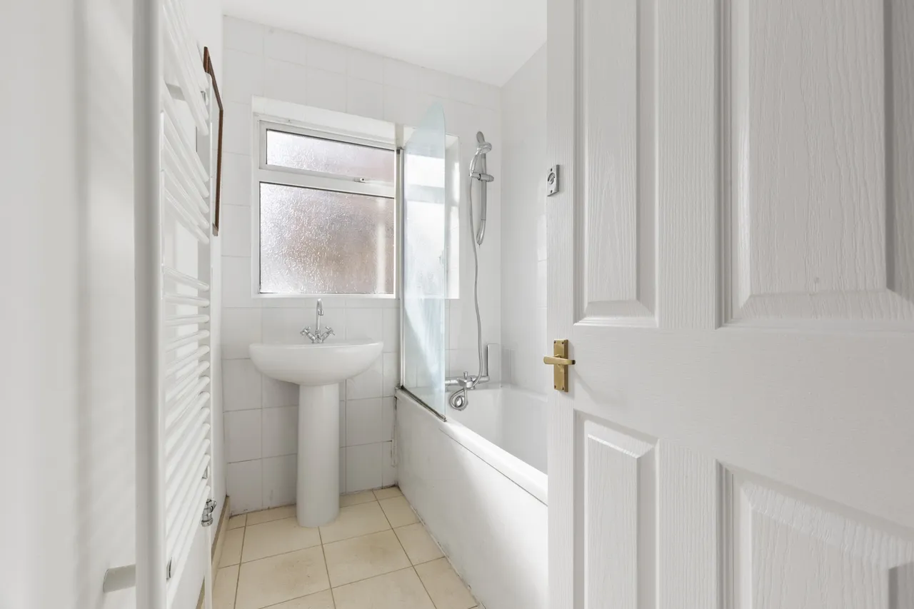 Beresford Avenue, Hanwell, W7 3AJ, photo 6