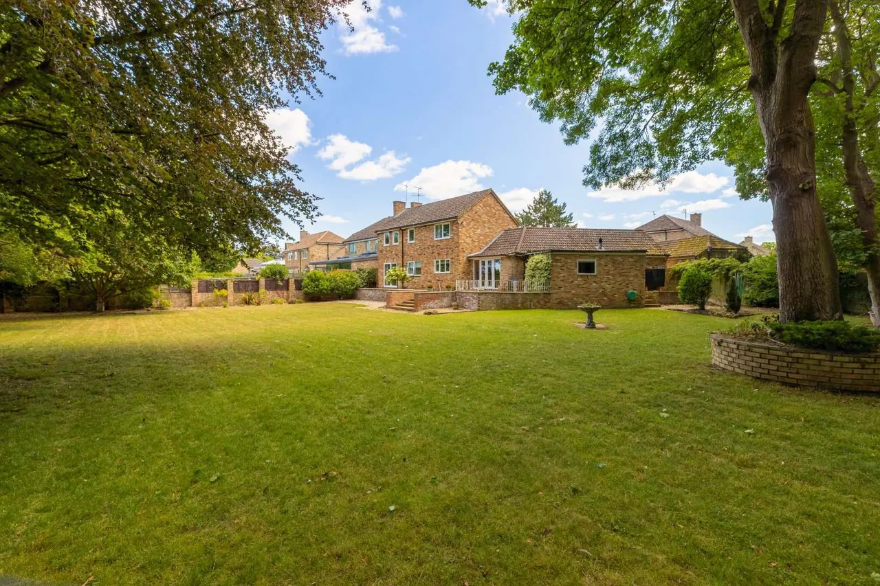 3 bed house for sale — West Field, Abington, Cambridge, Cambridgeshire, CB21 6BE