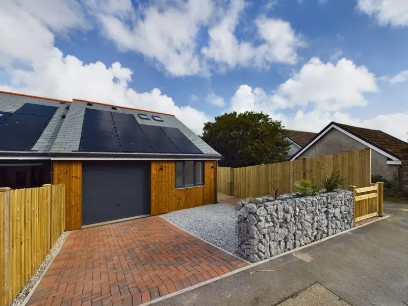 Pendarves Road, Falmouth, photo 15