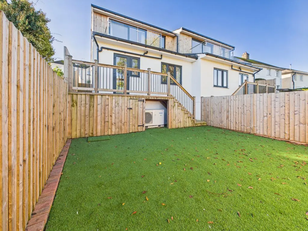 Pendarves Road, Falmouth, TR11, photo 17
