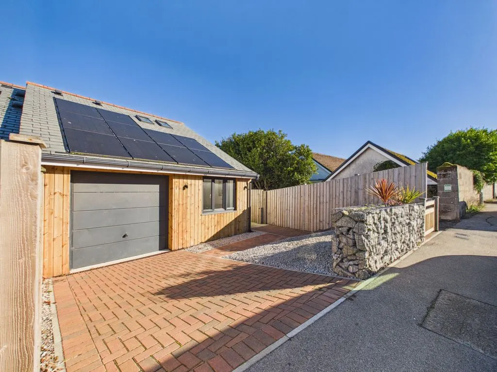 Pendarves Road, Falmouth, TR11, photo 21
