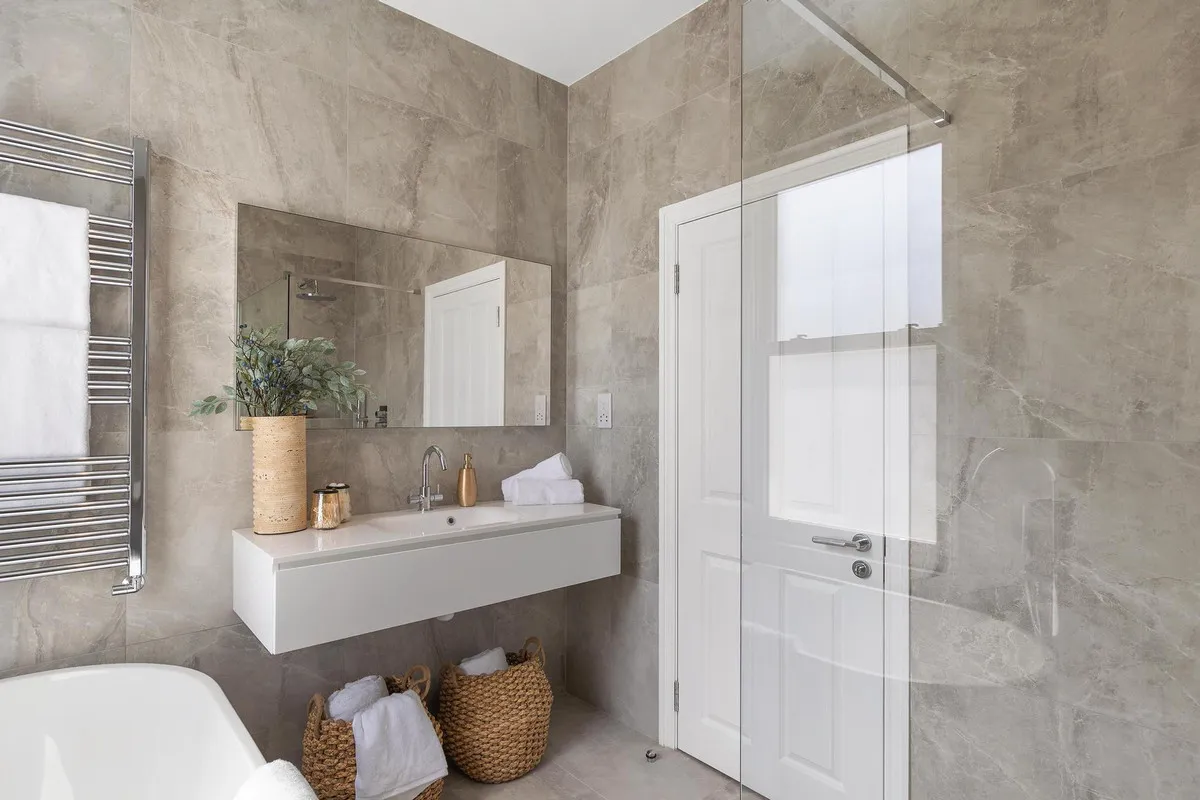 Rosaline Road, London, SW6, photo 12