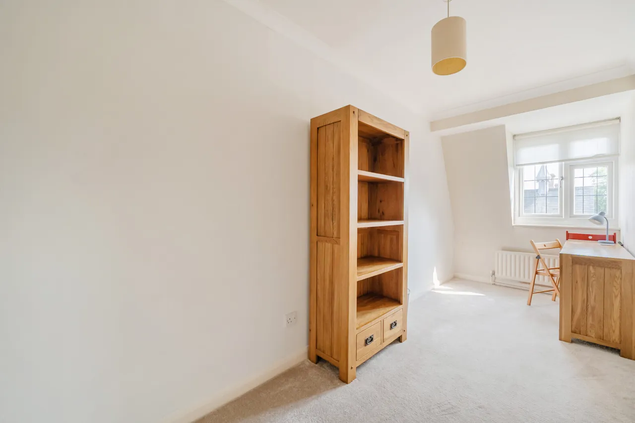 Chobham Road, Sunningdale, SL5, photo 10