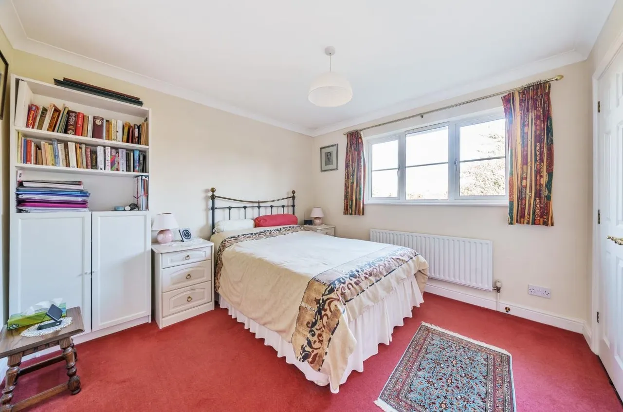 Arundel Avenue, Ewell, KT17 2RN, photo 12