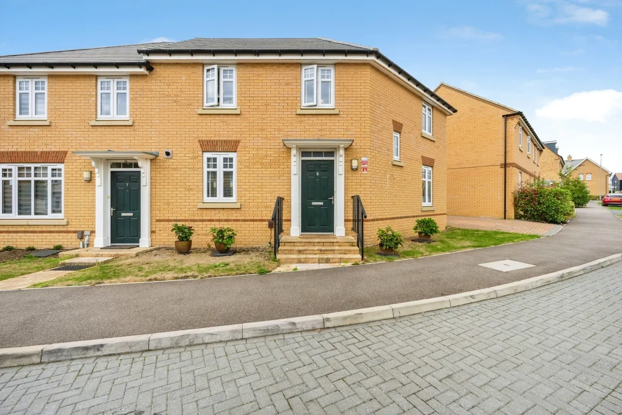 3 bed house for sale — Peregrine Way, Wixams, Bedford, Bedfordshire, MK42