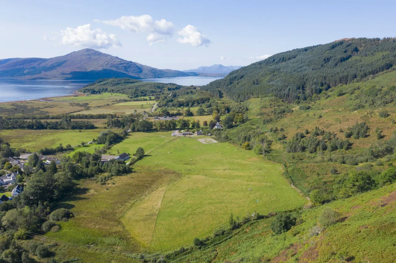 Lochalsh Estate, Kyle, Ross-Shire, IV40 8EG, photo 2