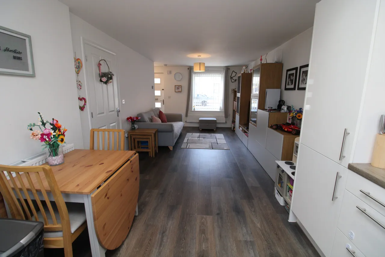 Green Lane, Wixams, Bedford, Bedford, MK42 6BA, photo 5