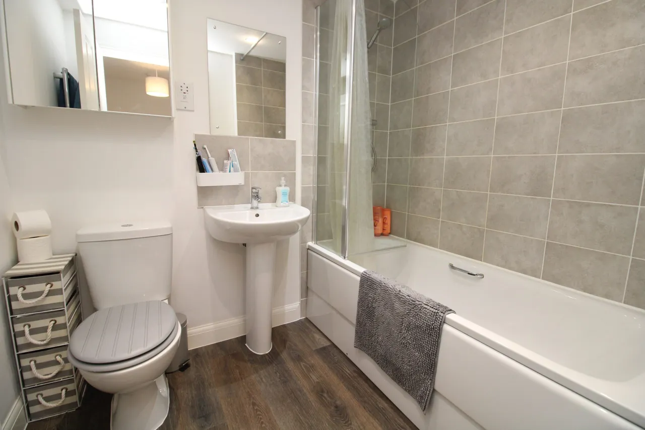 Green Lane, Wixams, Bedford, Bedford, MK42 6BA, photo 10