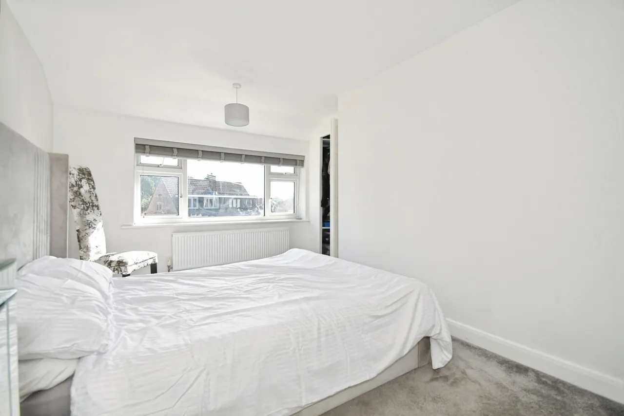 Deerlands Road, CHESTERFIELD, Derbyshire, S42, photo 10