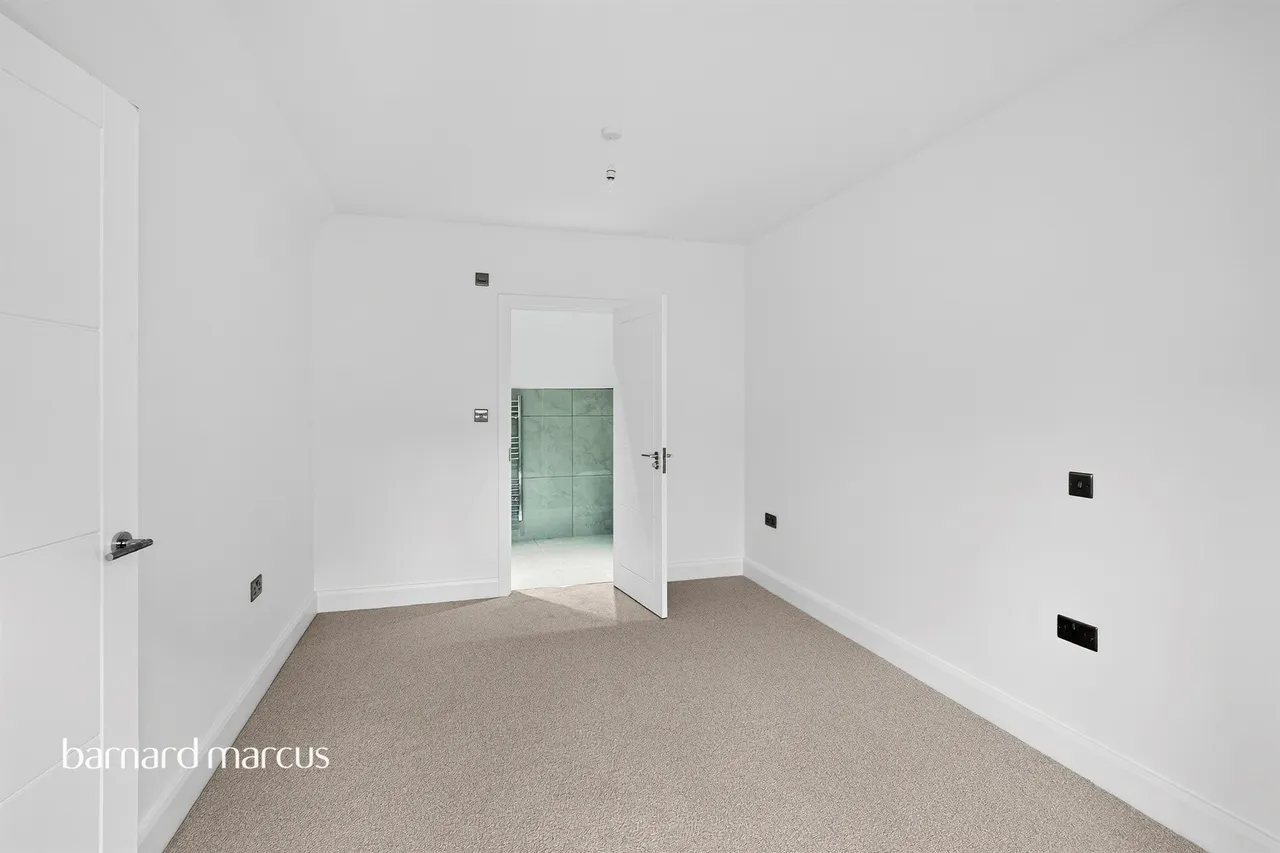 Kingswood Way, South Croydon, CR2, photo 5