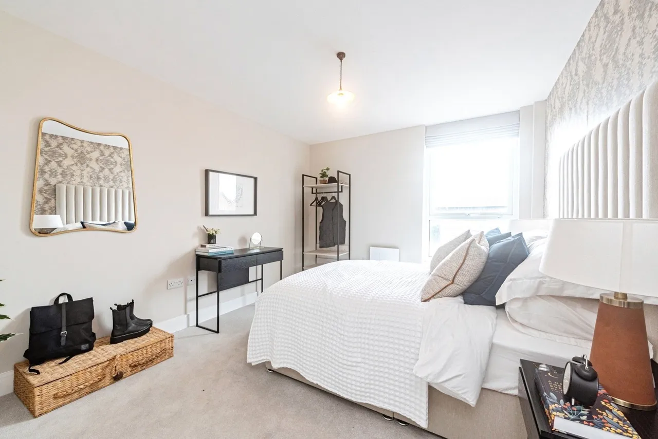 Kings Road, Newbury, RG14, photo 4