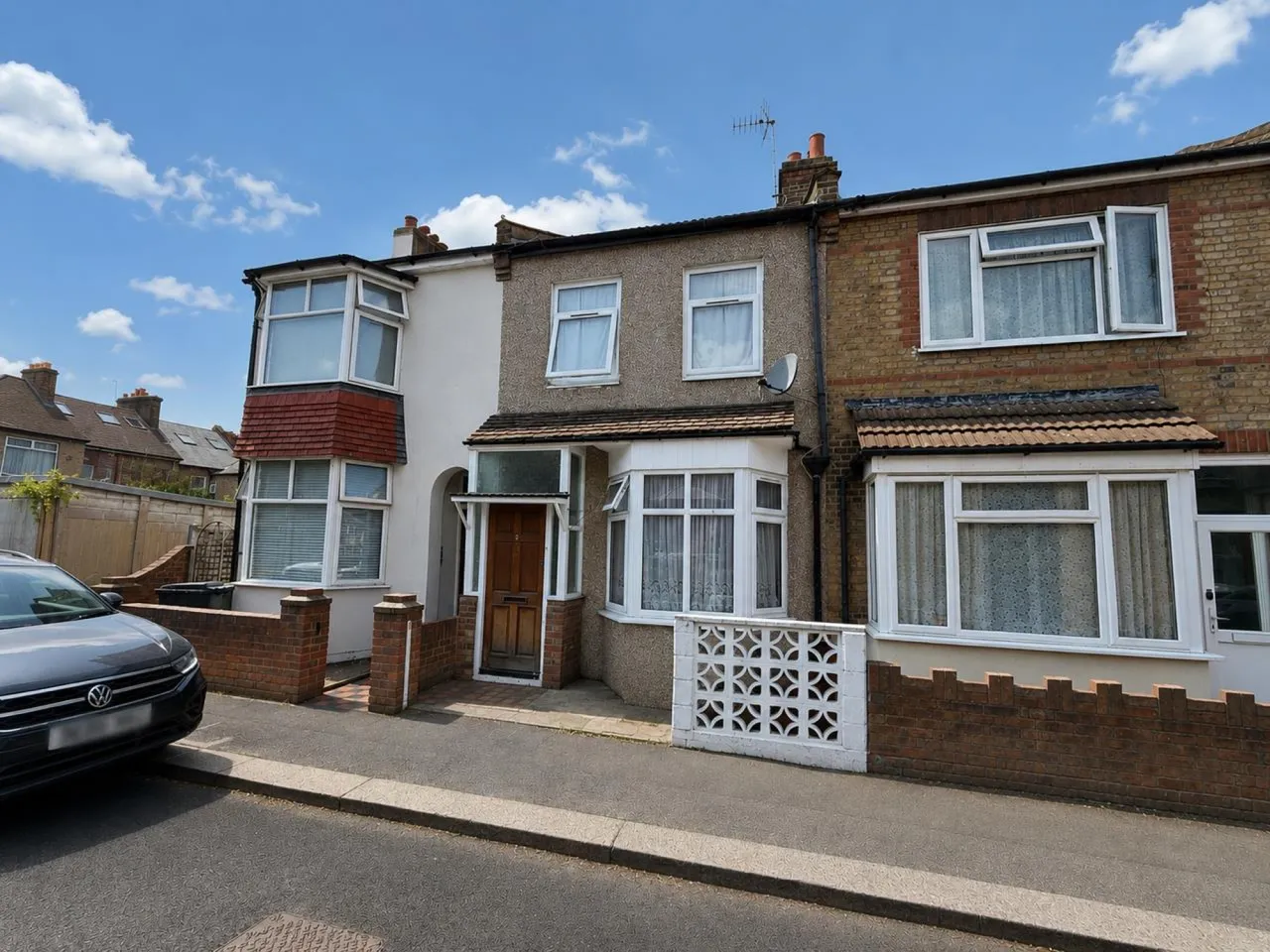 2 bed house for sale, St Johns Road, Chingford