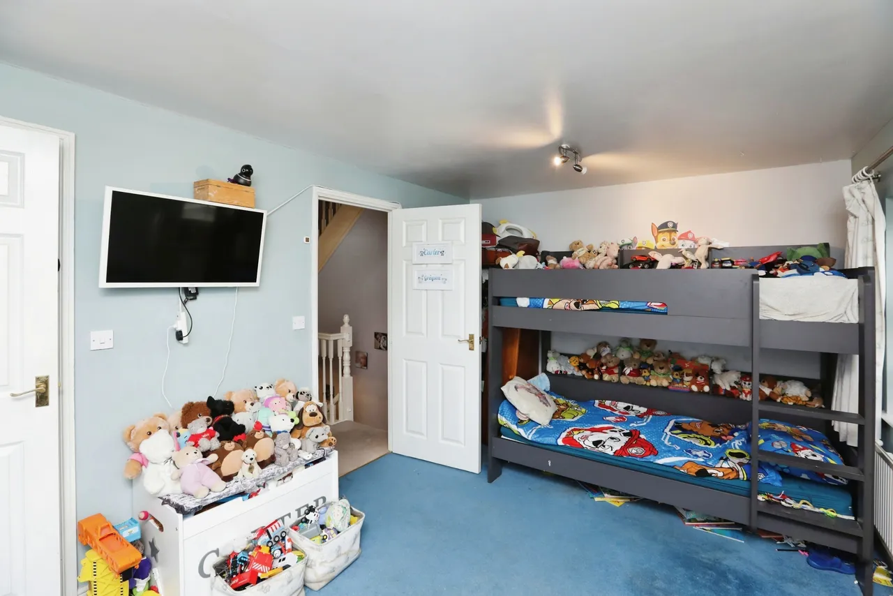 Monarch Drive, Kemsley, Sittingbourne, Kent, ME10, photo 11