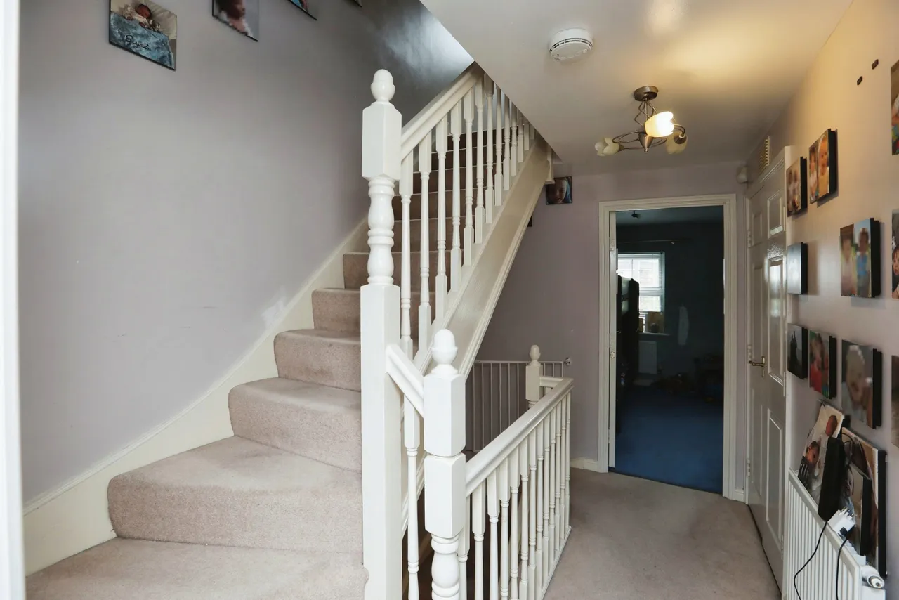 Monarch Drive, Kemsley, Sittingbourne, Kent, ME10, photo 13