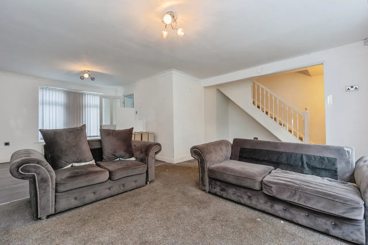 Coleridge Road, Oldham, OL1, photo 3