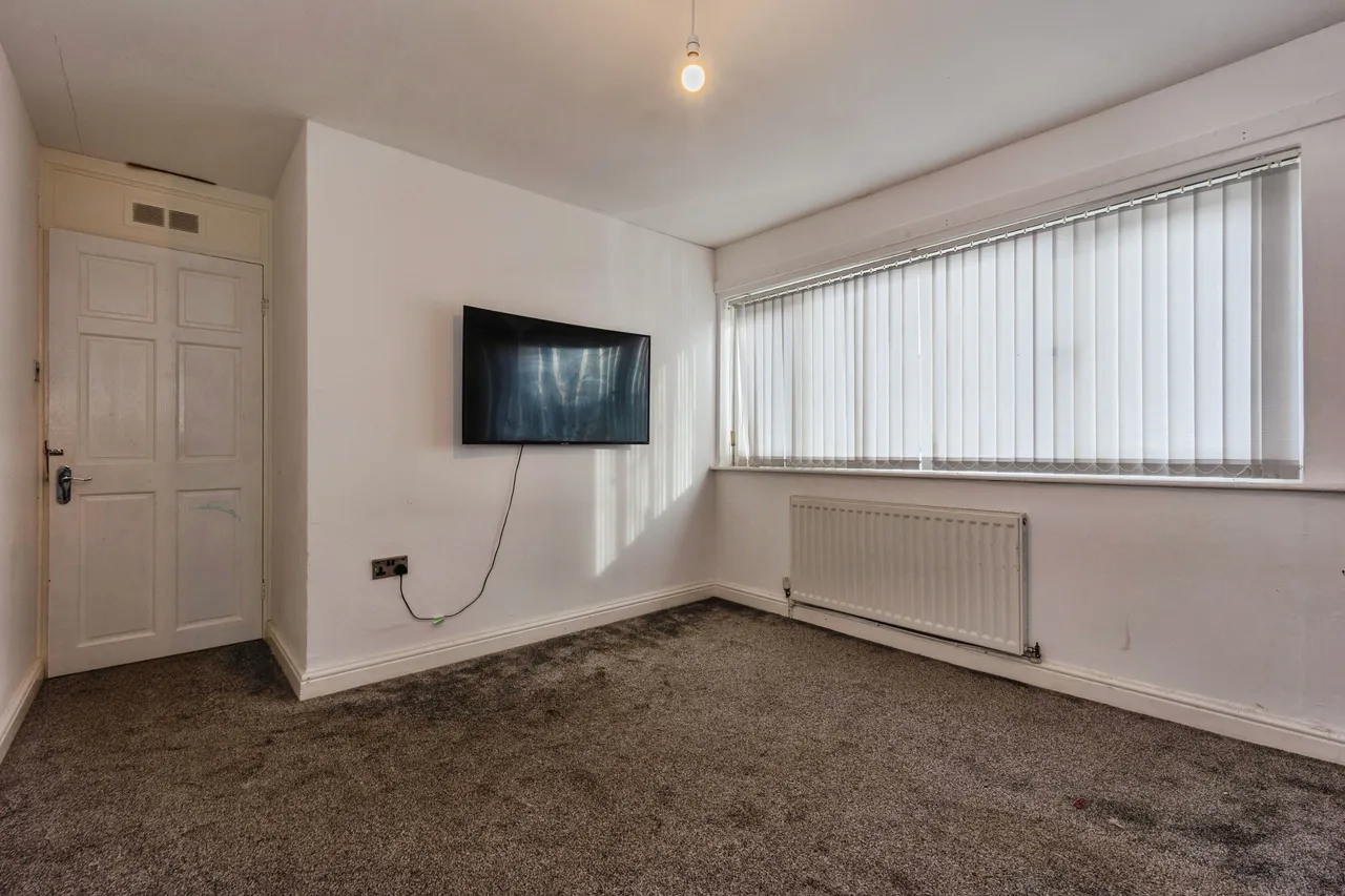 Coleridge Road, Oldham, OL1, photo 11