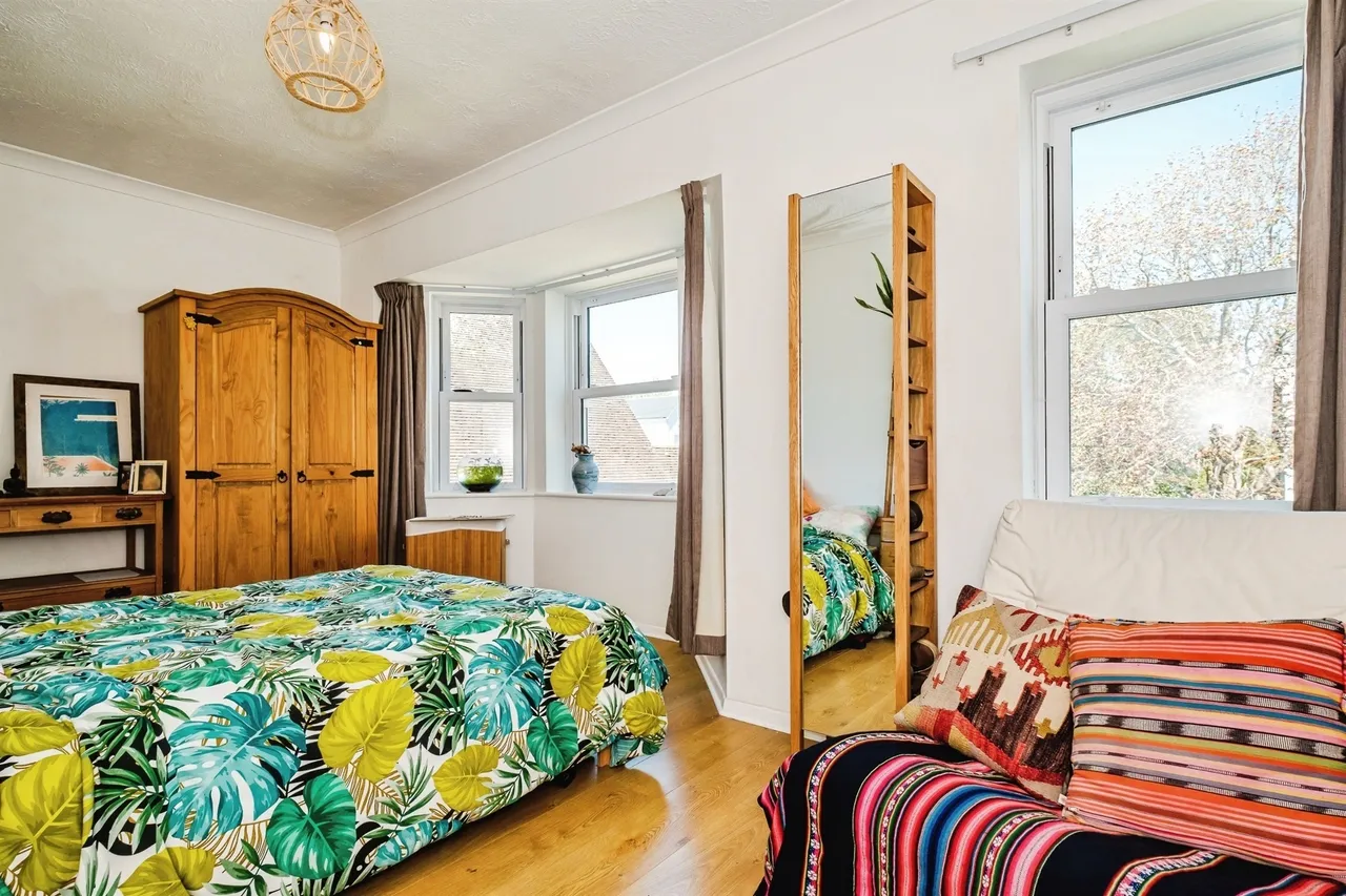 St. Michaels Road, Worthing, BN11, photo 13