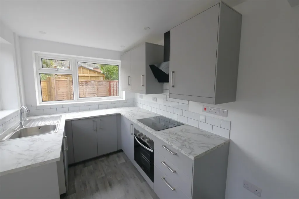 Henfield Close, Goring-By-Sea, BN12, photo 5