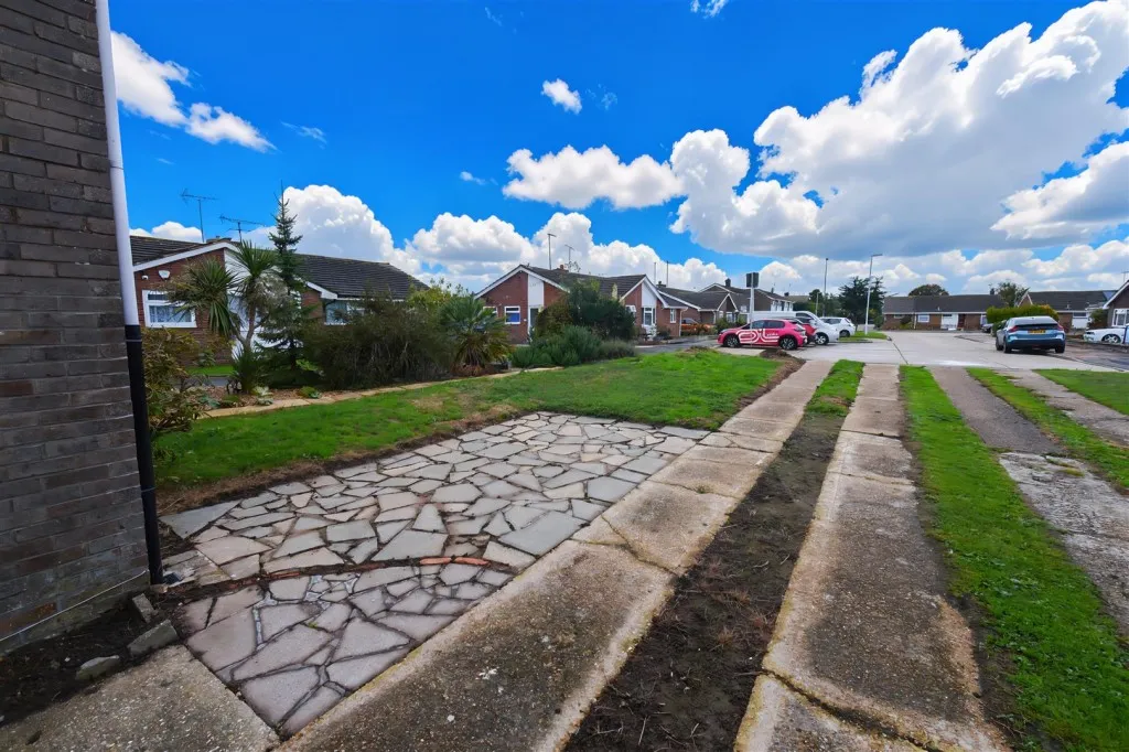 Henfield Close, Goring-By-Sea, BN12, photo 16