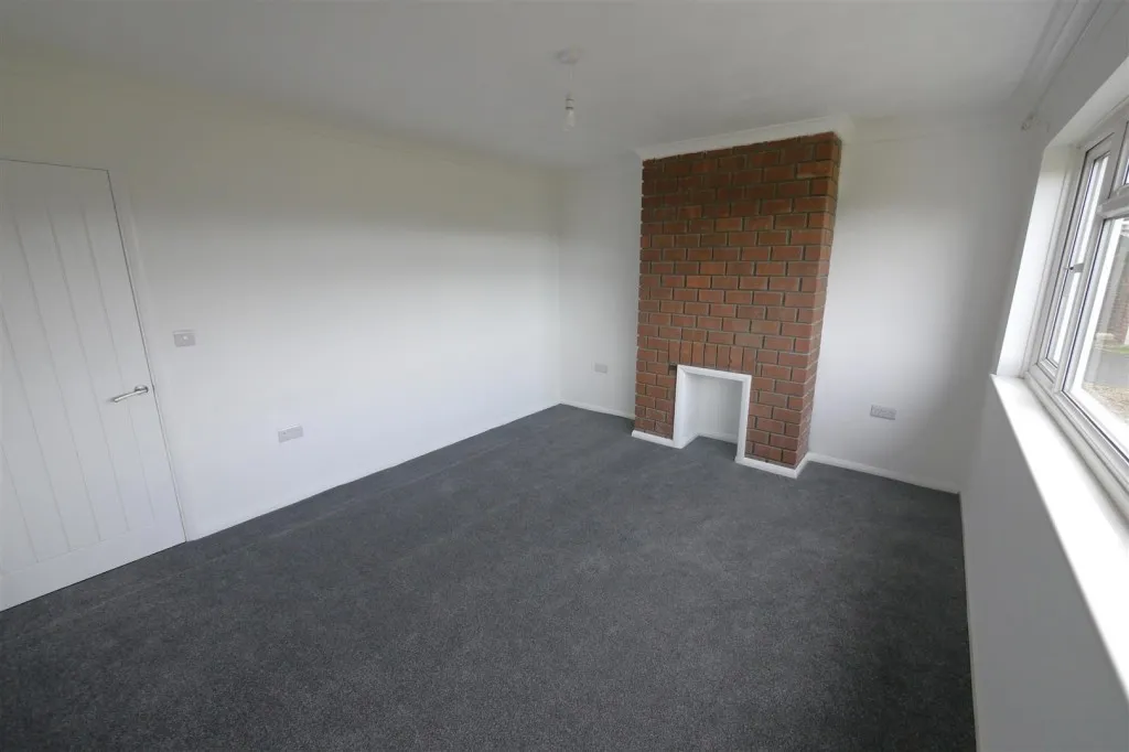 Henfield Close, Goring-By-Sea, BN12, photo 4