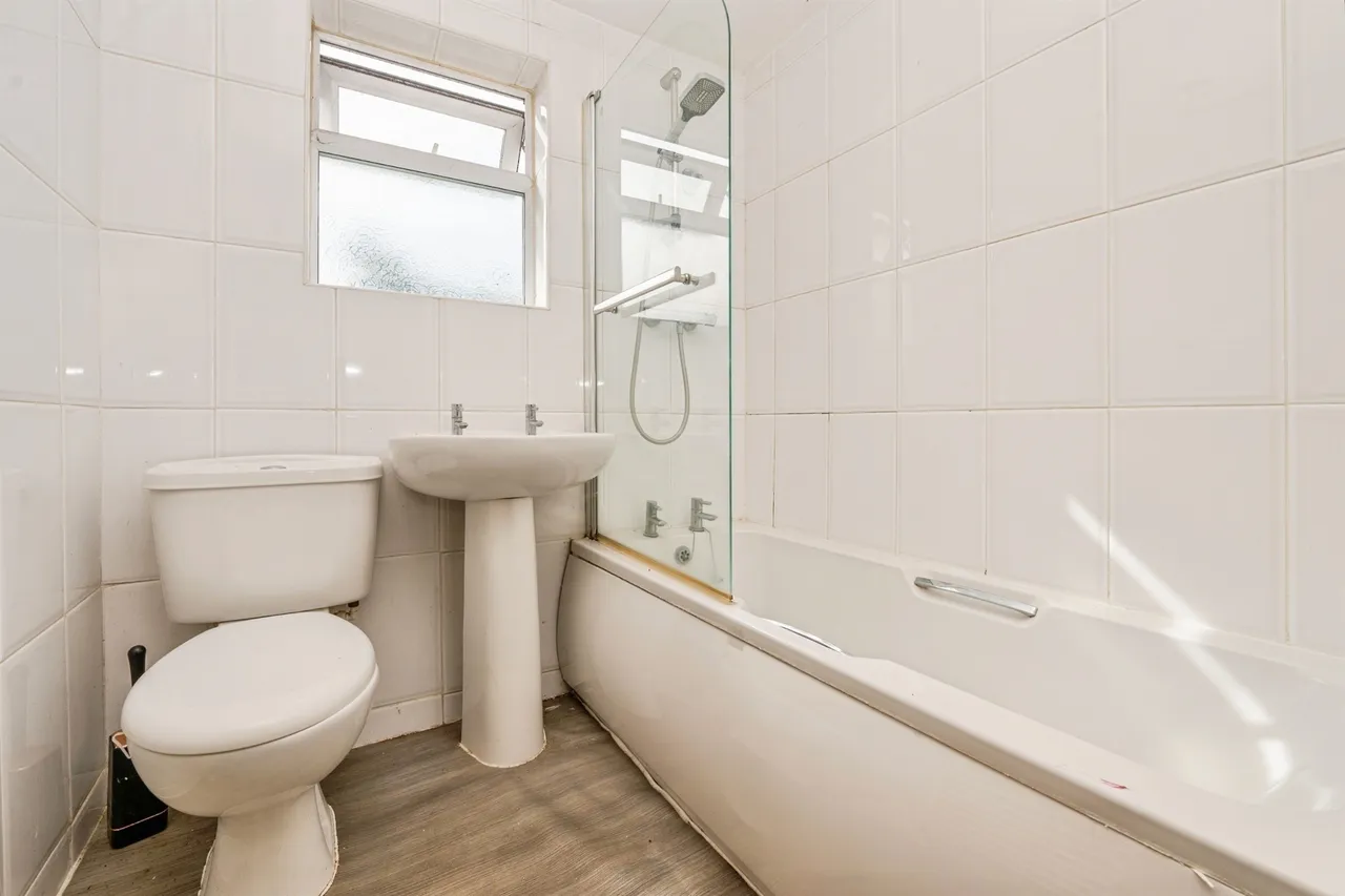Alcester Road, Studley, B80, photo 10