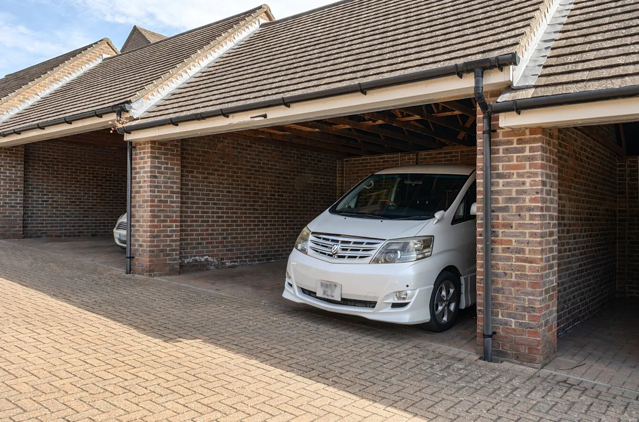 Boyton Mead, Allbrook, SO50, photo 14