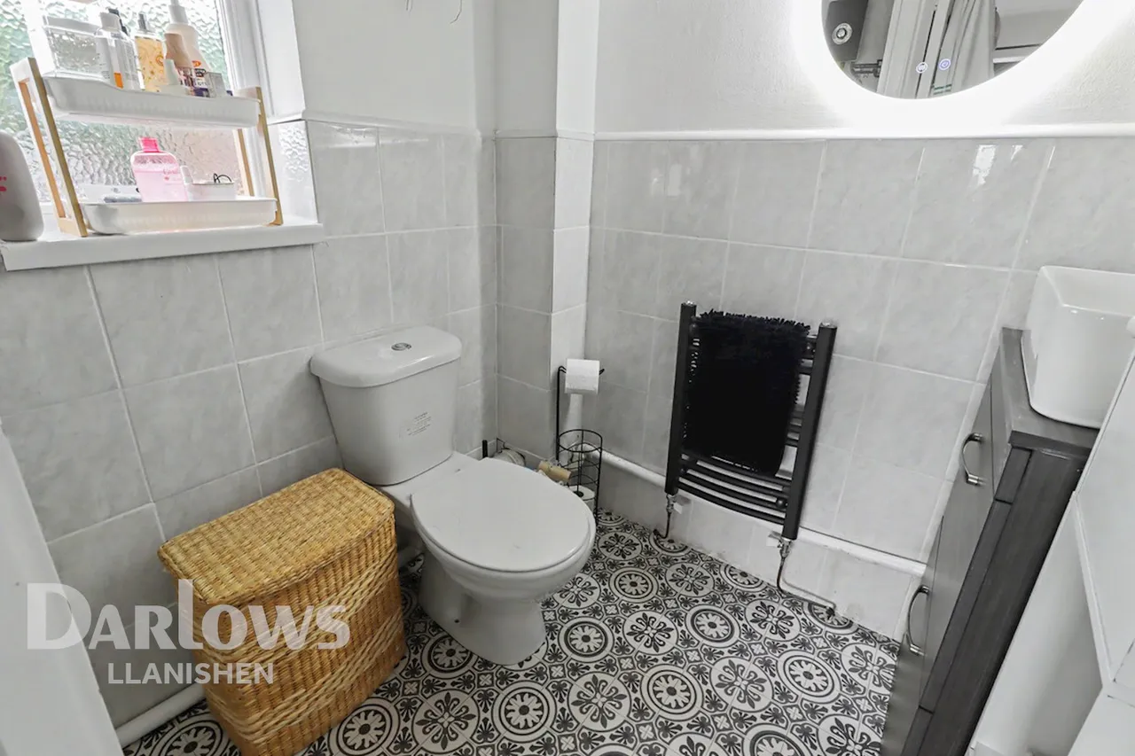 Crawley Close, Cardiff, photo 22
