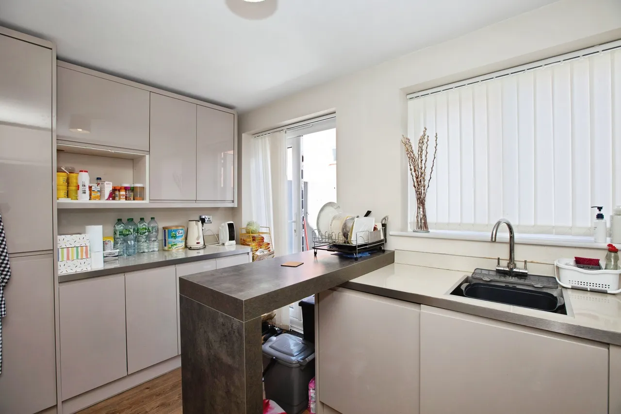 Olivewood Road, Preston, PR5, photo 6