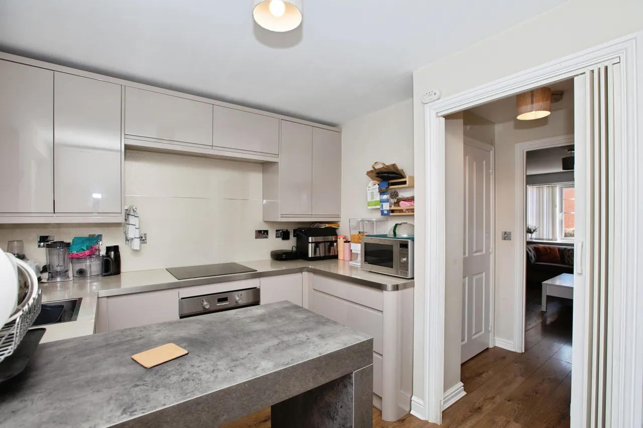 Olivewood Road, Preston, PR5, photo 7
