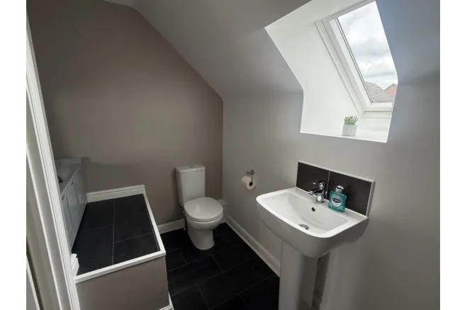 Olivewood Road, Preston, PR5, photo 14