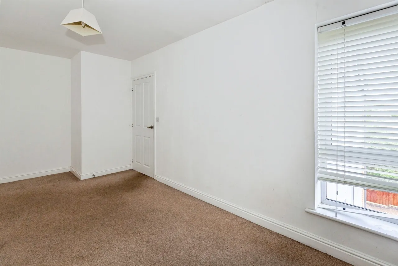 Chadwick Road, Slough, SL3, photo 2