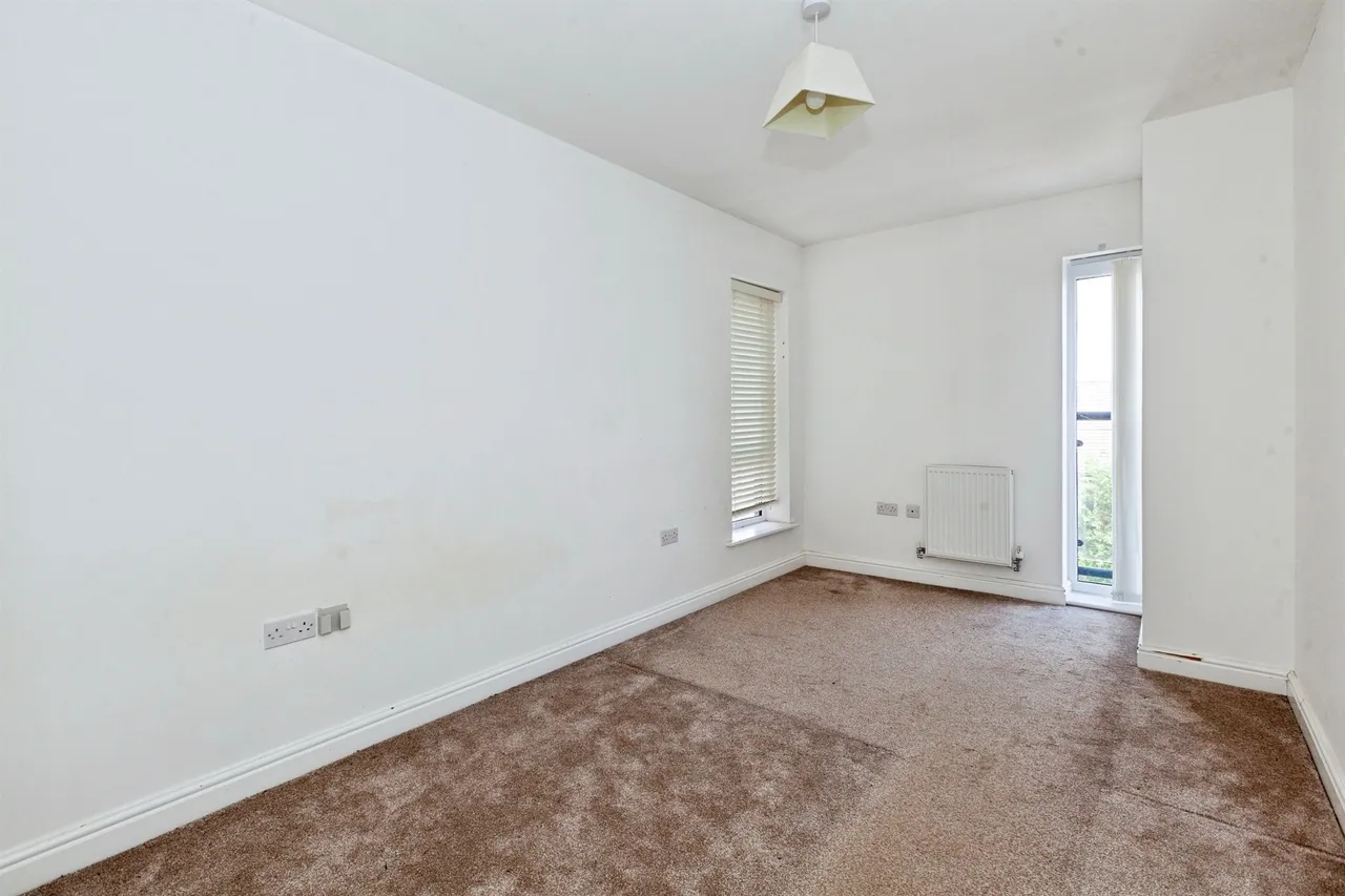 Chadwick Road, Slough, SL3, photo 11