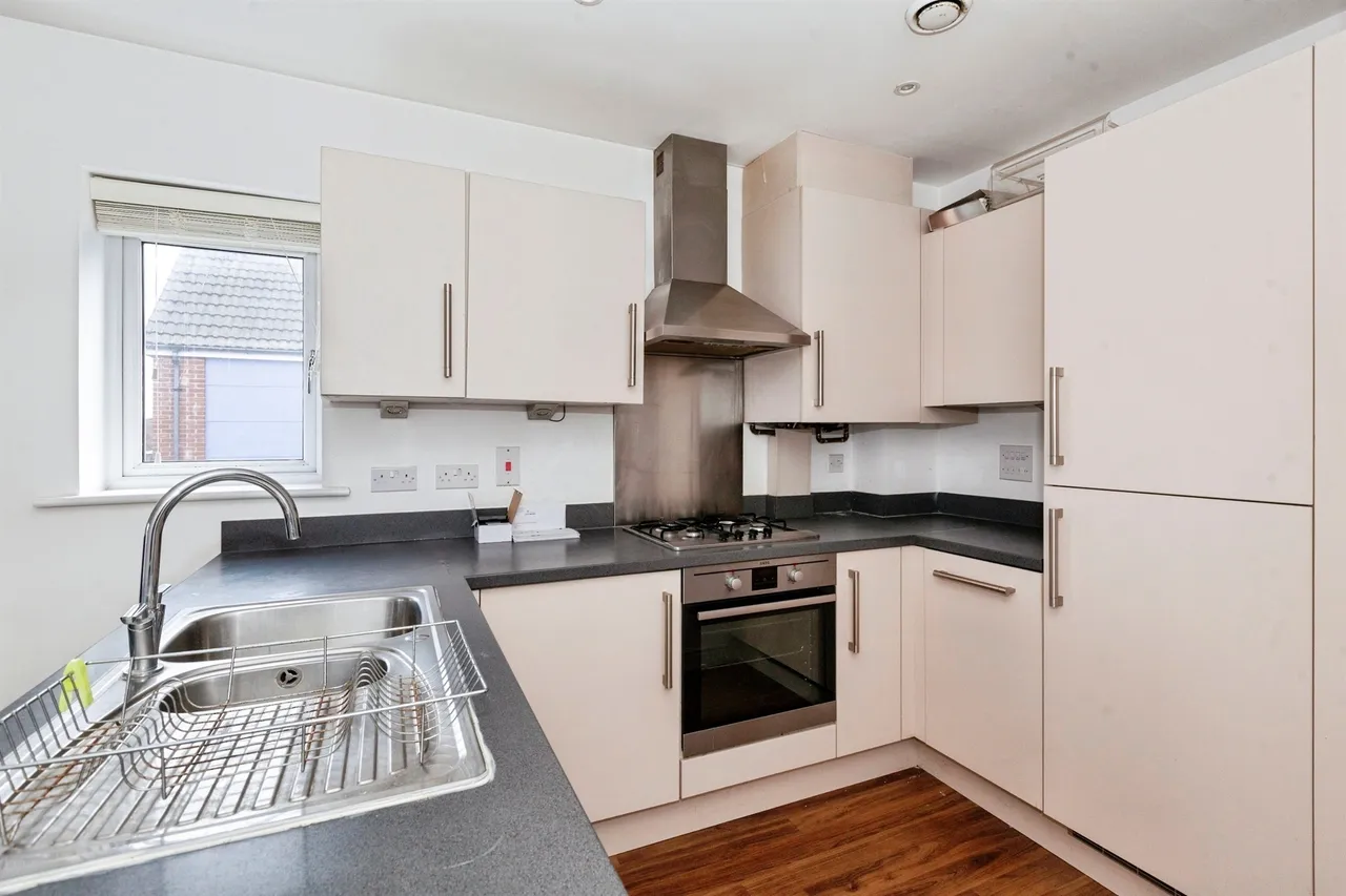 Chadwick Road, Slough, SL3, photo 5