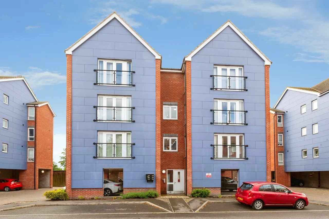Chadwick Road, Slough, SL3, photo 14