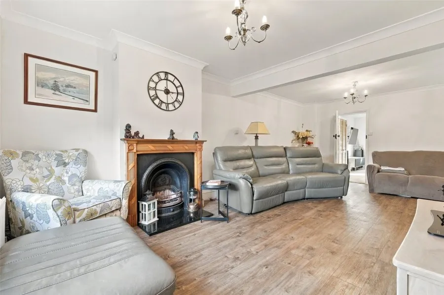 with 4 bedrooms in Great Hallingbury, Bishop's Stortford, CM22, photo 4