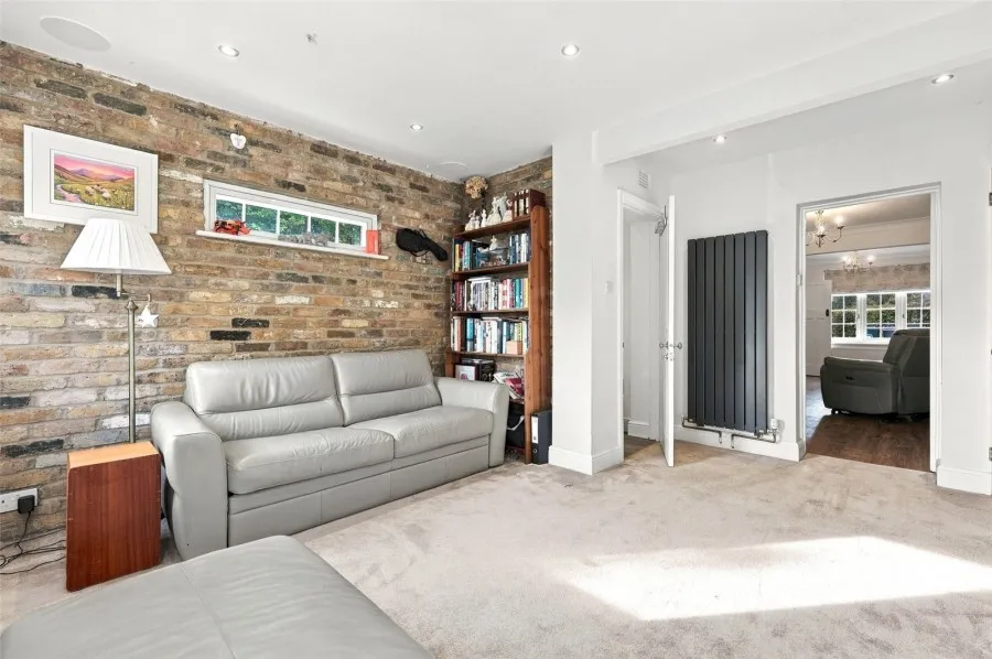 with 4 bedrooms in Great Hallingbury, Bishop's Stortford, CM22, photo 16