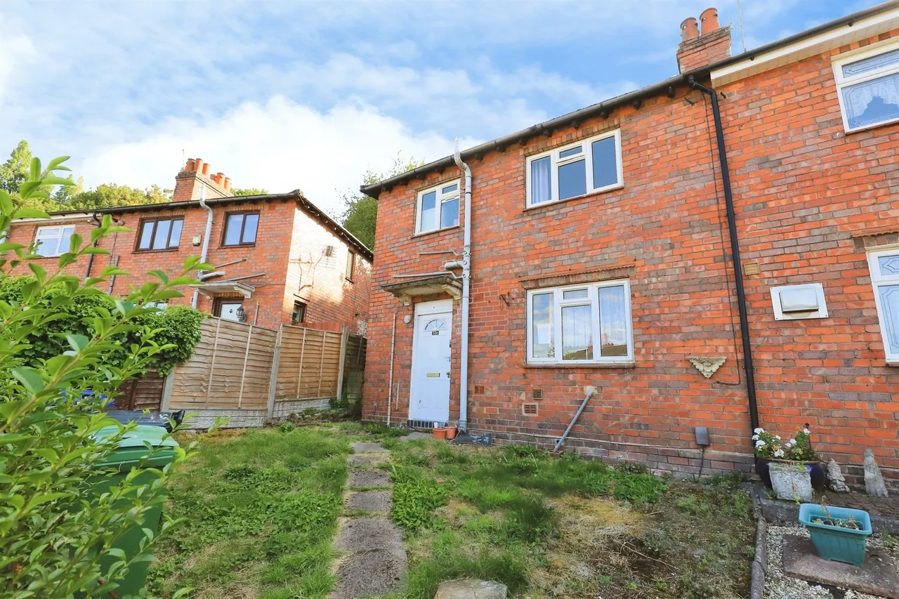 3 bed house for sale, Central Avenue, Stourbridge, DY9