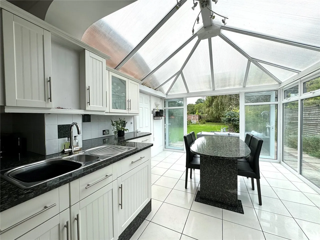 Greenfield Crescent, Chester, CH2, photo 17