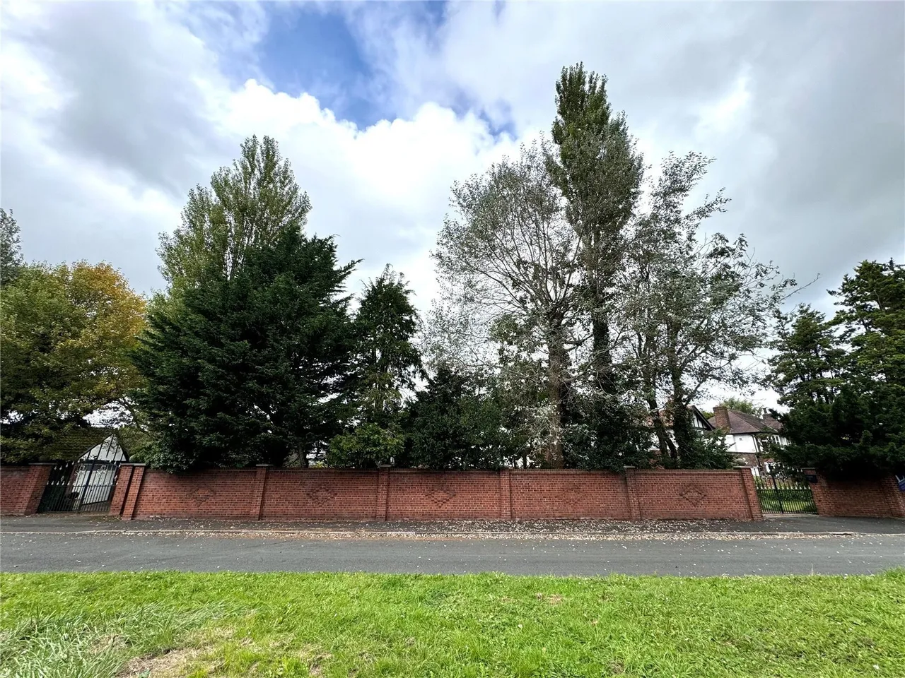 Greenfield Crescent, Chester, CH2, photo 21